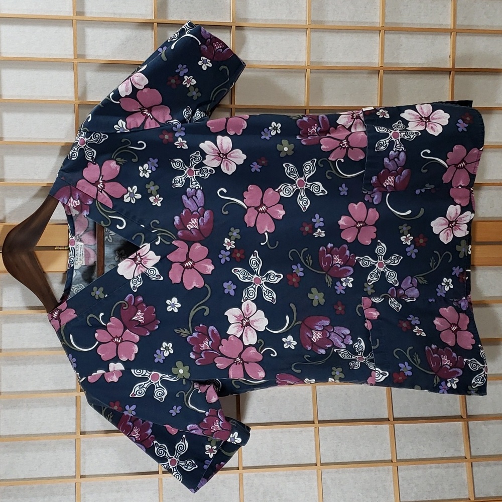G.A.L.S of California size Small Multicolored Scrub Top